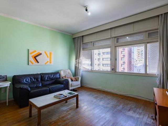Apartamento à venda, 3 dormitórios, 1 suíte, 189m² privativos, 1 vaga garagem, elevador, portaria