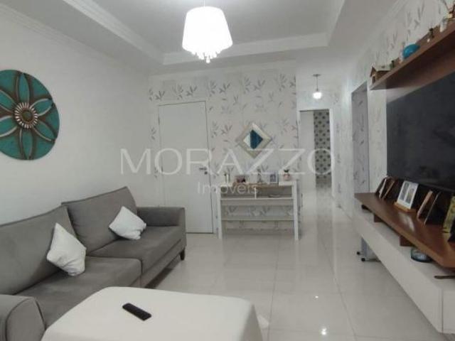 Apartamento à venda, 3 dormitórios, uma suíte, Varanda Gourmet, Residencial Diamond, Centro de Jacar