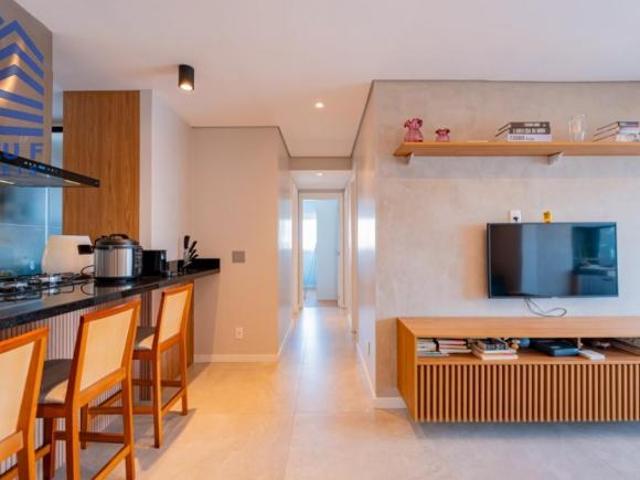 Apartamento à venda, 3 dorms, 1 suíte, 2 vagas na Vila Santa Catarina