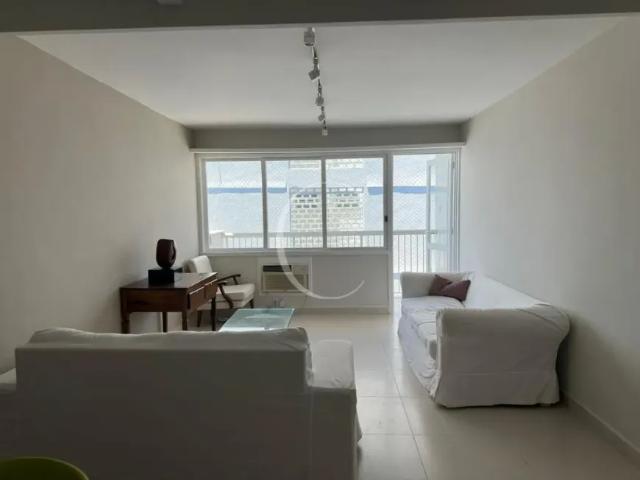 Apartamento à venda 3 quartos 1 suíte, 121m², General Urquiza, Leblon