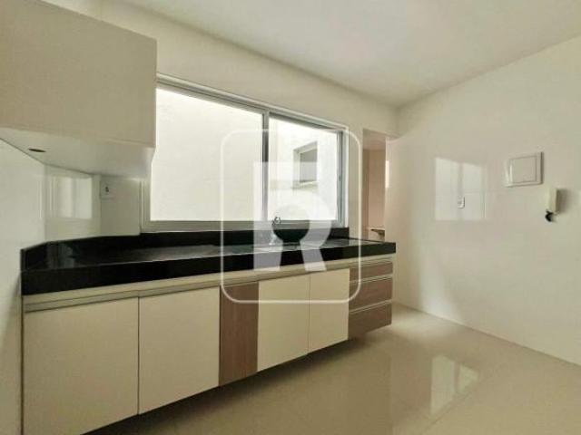 Apartamento à venda, 3 quartos, 1 suíte, 1 vaga, Albertina Conselheiro Lafaiete/MG