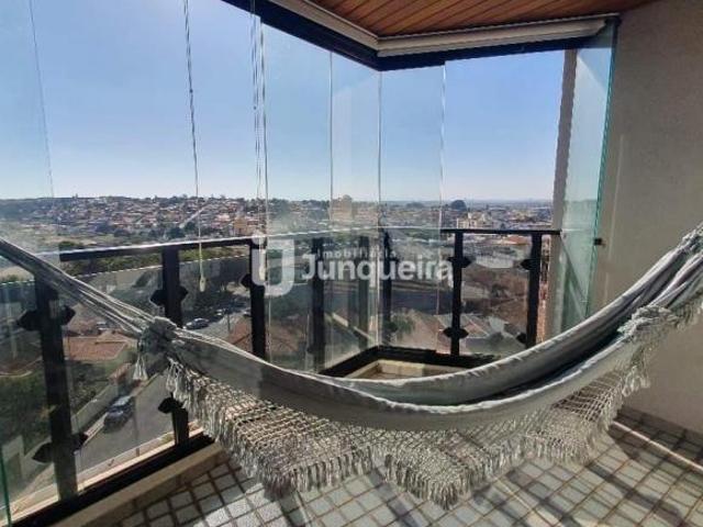 Apartamento à venda, 3 quartos, 1 suíte, 1 vaga, Centro Rio das Pedras/SP