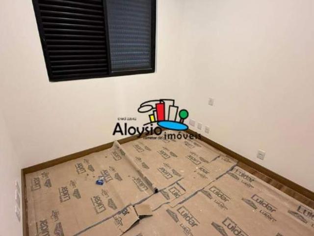 Apartamento à venda, 3 quartos, 1 suíte, 2 vagas, Jardim Cambuí Sete Lagoas/MG