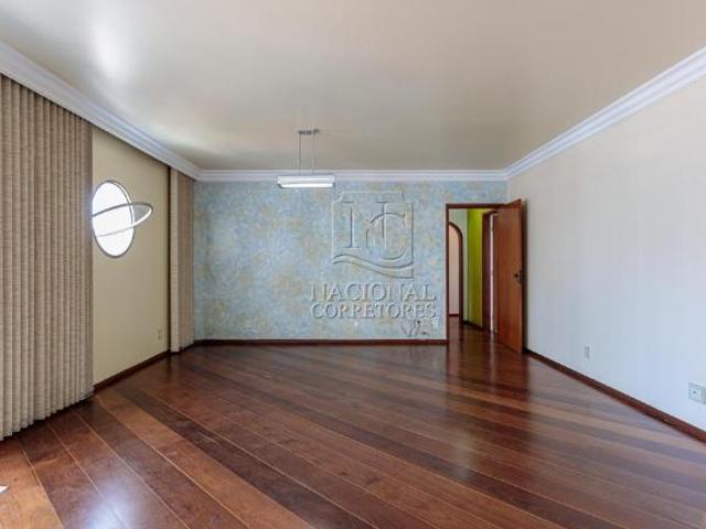 Apartamento à venda, 3 quartos, 1 suíte, 2 vagas, Jardim Santo André/SP