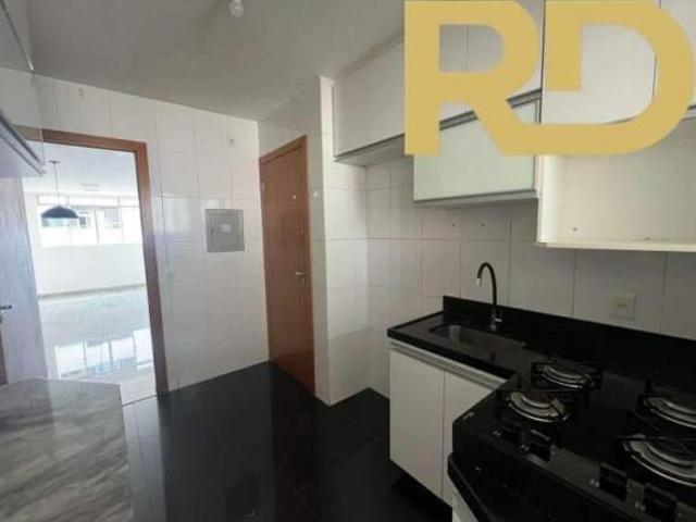 Apartamento à venda, 3 quartos, 1 suíte, 2 vagas, Sagrada Família Belo Horizonte/MG