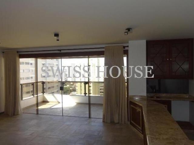 Apartamento à venda 4 quartos no Cambuí em Campinas