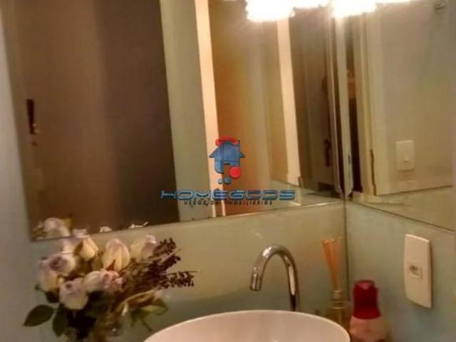 Apartamento à venda 80 m², 2 dormitórios sendo 1 suíte, mobiliado e planejado, 2 vagas no bairro Par