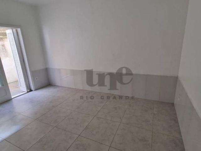 Apartamento à venda, 81 m² por R$ 210.000,00 Centro Rio Grande/RS