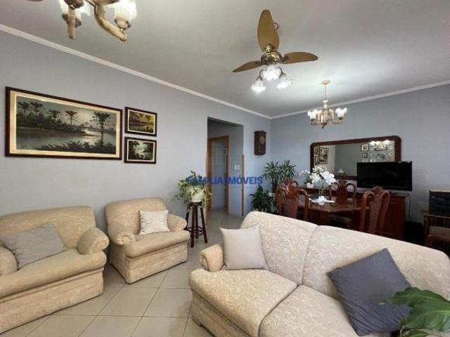 Apartamento à 3 quartos suíte master 2 vagas vista mar Santos/SP