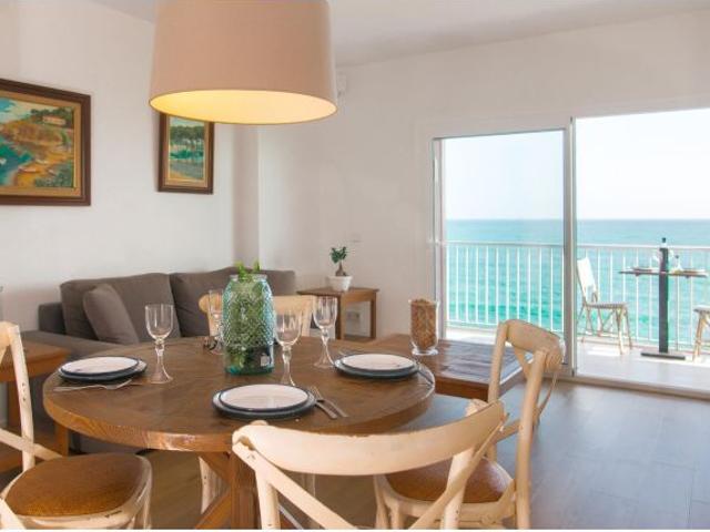 Apartamento acogedor con vistas espectaculares en Sant Antoni de Calonge * ALQUILER TEMPORAL DE SEP