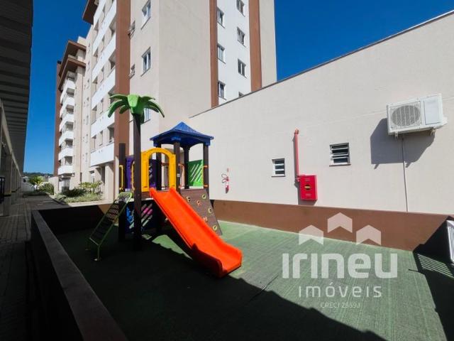 Apartamento aconchegante com armários novos na cozinha!
