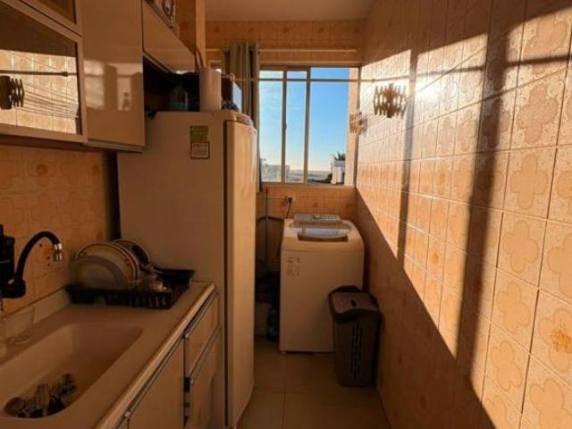Apartamento aconchegante e ensolarado no Edifício Spilka