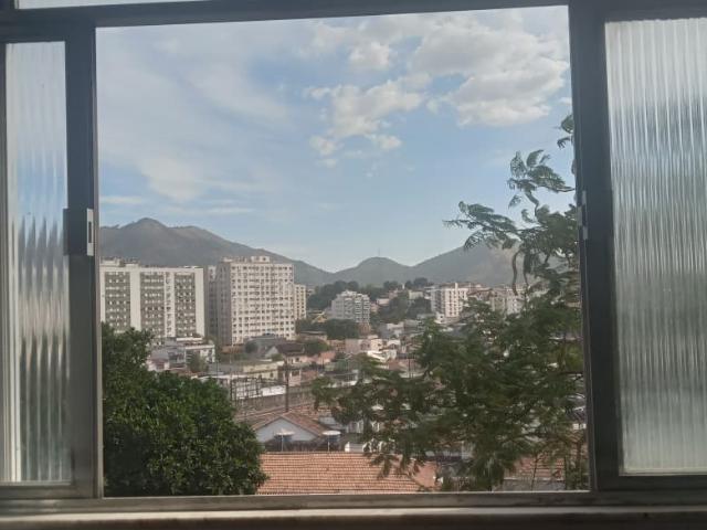 Apartamento Aconchegante em Todos os Santos, RJ