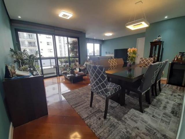 Apartamento Aconchegante no Brooklin Paulista com 122m²!