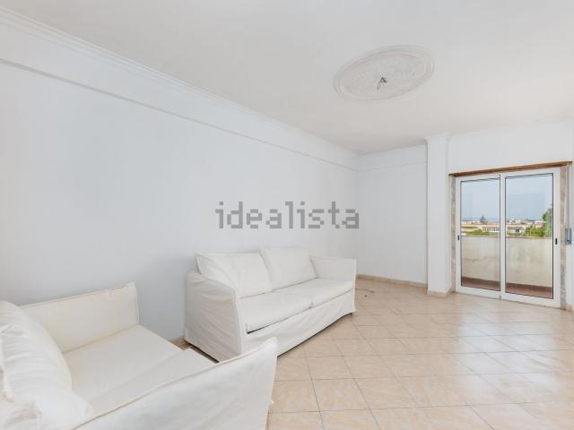 Apartamento, Águas Livres