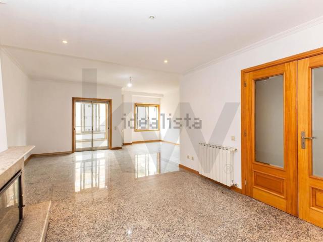 Apartamento, Águas Santas