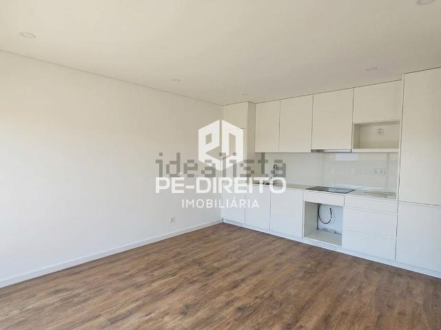 Apartamento, Pedrouços