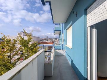 Apartamento à venda em Rua Francisco Vieira De Almeida - Varanda