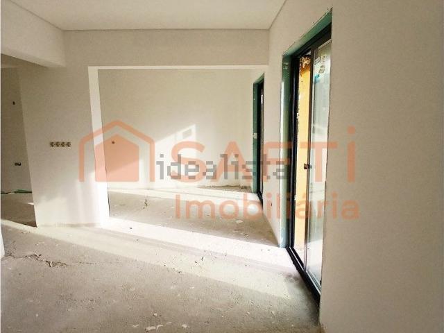 Apartamento, Laranjeiro e Feijó