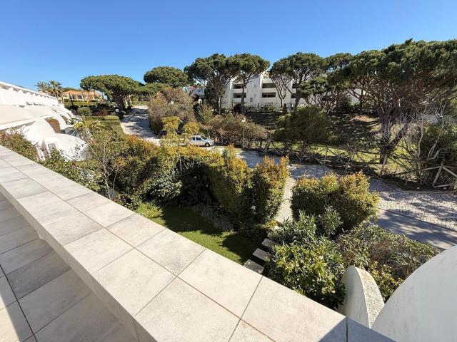 Apartamento, Almancil