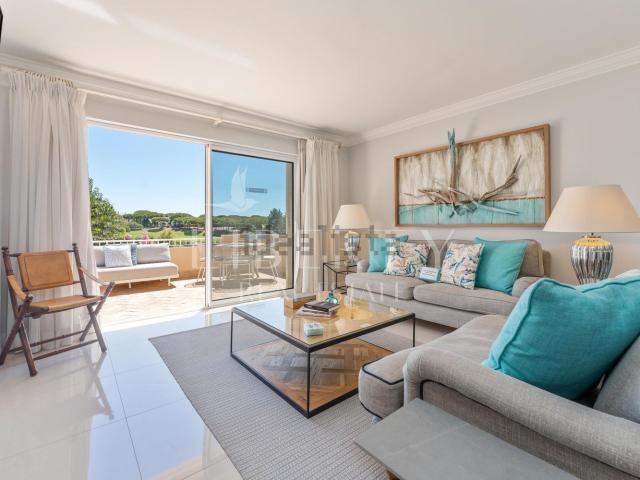 Apartamento, Almancil