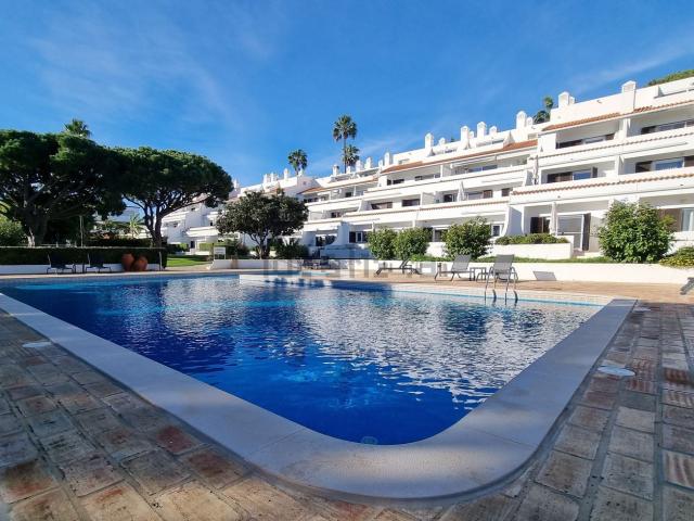 Apartamento, Almancil