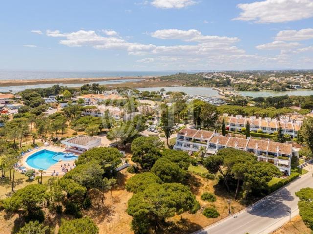 Apartamento, Almancil