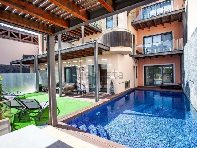 Apartamento, Almancil