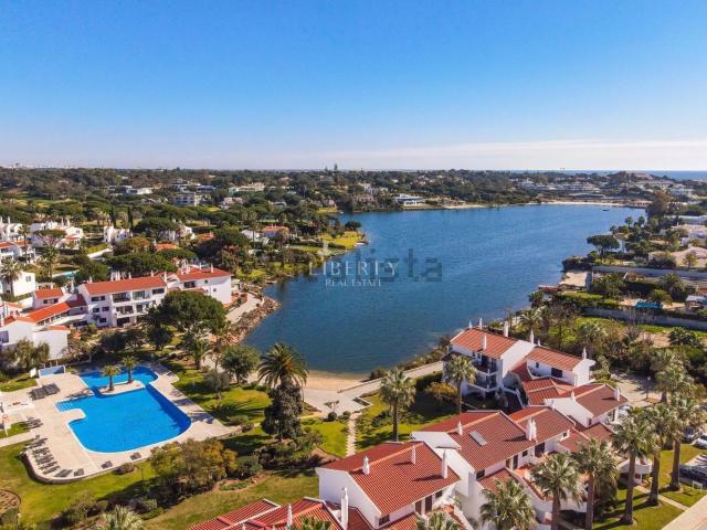 Apartamento, Almancil