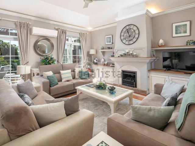 Apartamento, Almancil