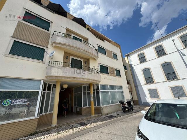 Apartamento, Almeirim
