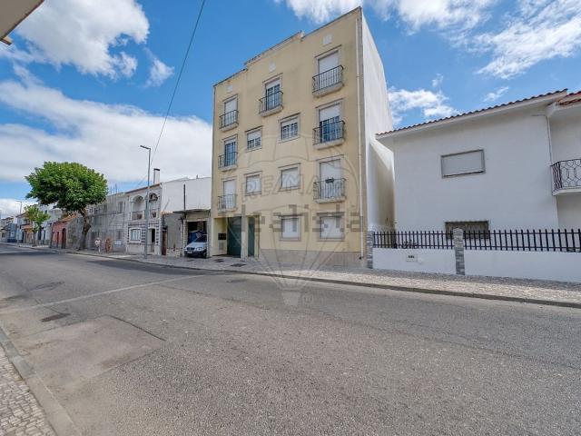 Apartamento, Almeirim