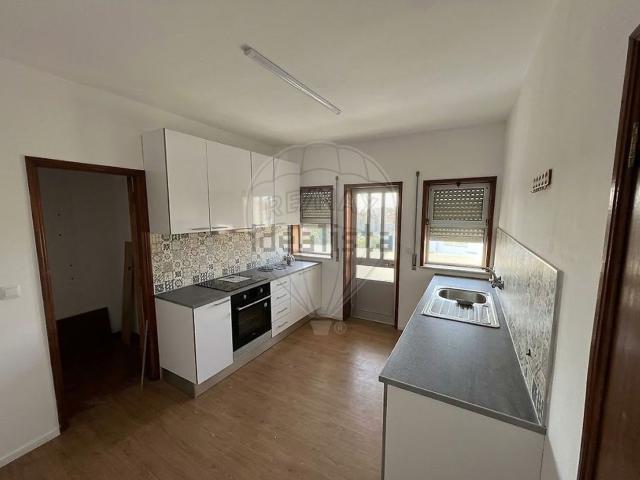 Apartamento, Albergaria a Velha e Valmaior