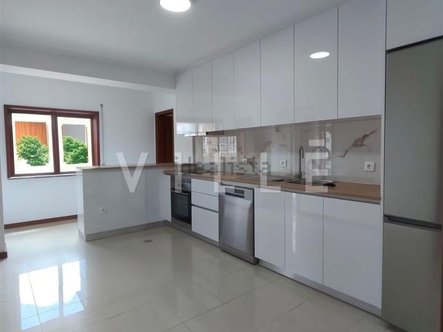 Apartamento, Albergaria a Velha e Valmaior