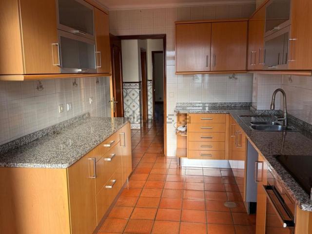 Apartamento, Albergaria a Velha e Valmaior