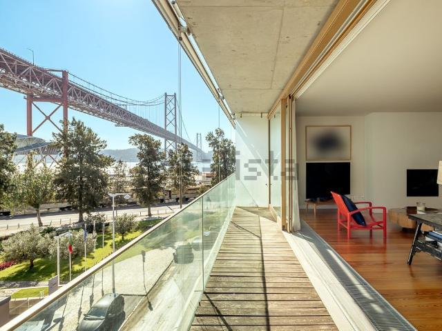 Apartamento, Alcântara