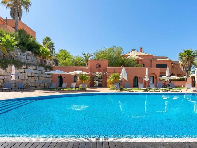 Apartamento, Pêra