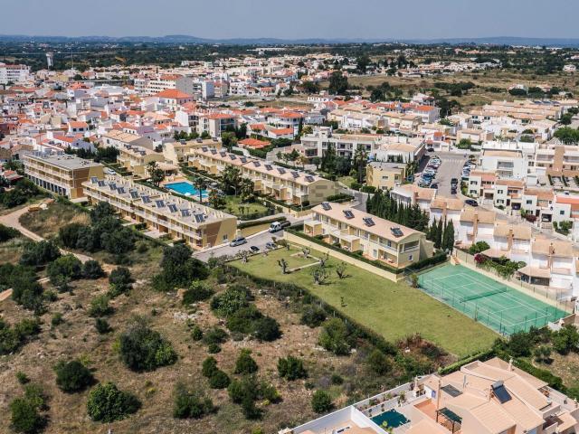Apartamento, Pêra