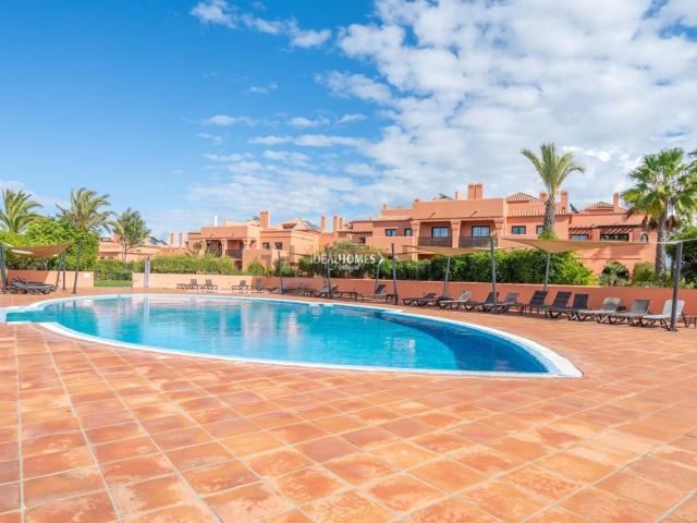 Apartamento, Pêra