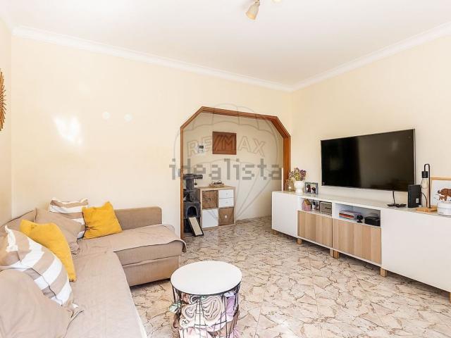 Apartamento, Aldeia de Paio Pires