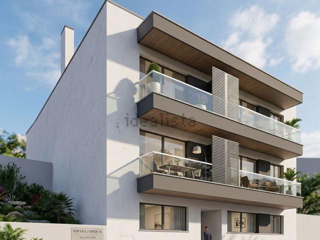 Apartamento, Alfeizerão
