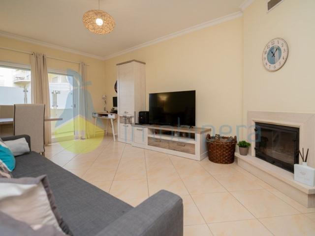 Apartamento, Algoz