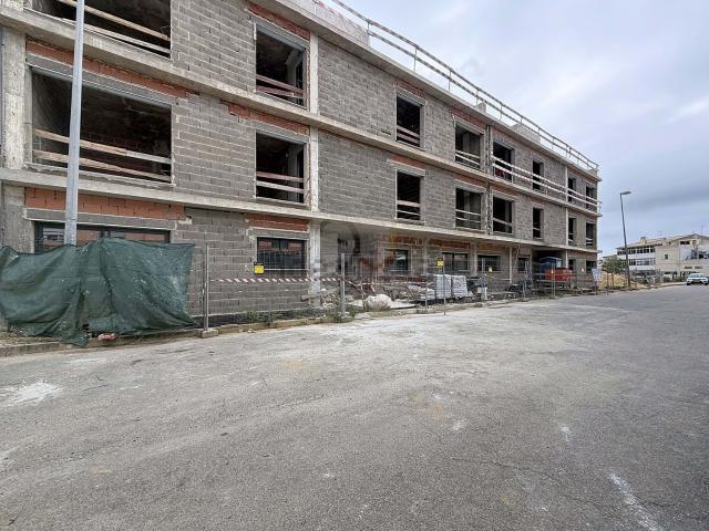 Apartamento, Algoz