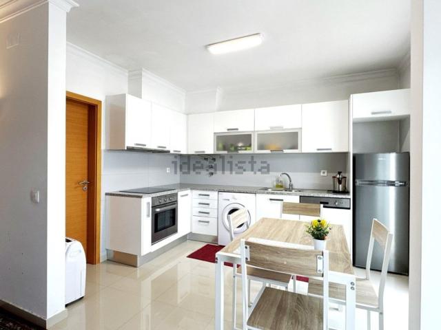Apartamento, Tunes