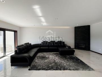 Apartamento, Alpendorada Várzea Torrão