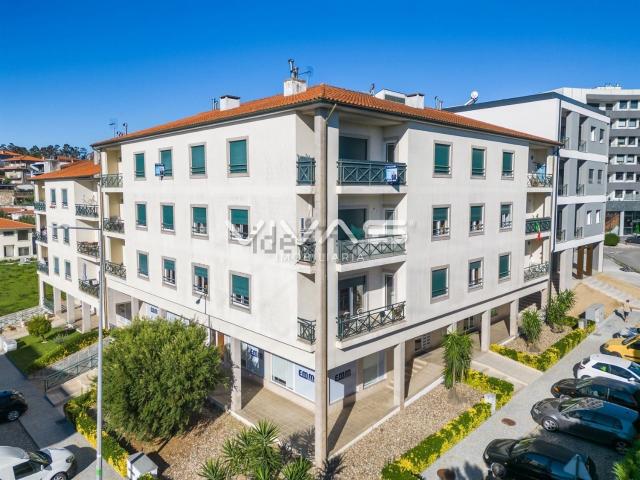 Apartamento, Alpendorada Várzea Torrão