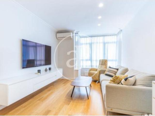 Apartamento Alquiler València Capital, En Corts