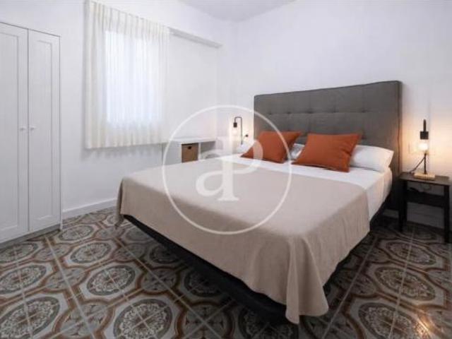 Apartamento Alquiler València Capital, En Corts