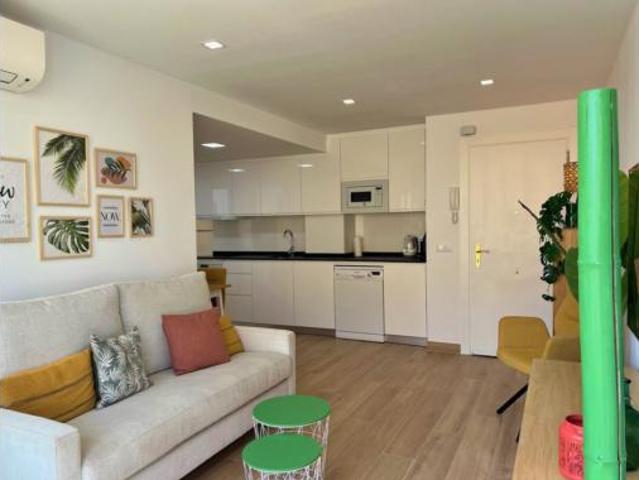 Apartamento Alquiler Vélez Málaga, Este
