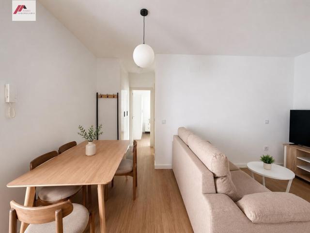 APARTAMENTO ALQUILER ANUAL CENTRO